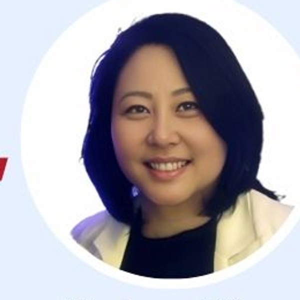 Helen Kim, College Consultant